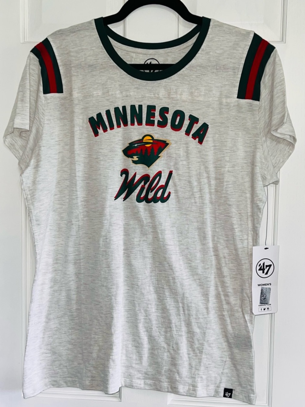 Minnesota WILD Women’s XL T-shirt NEW